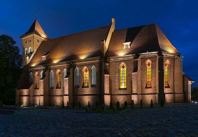 кирха Арнау